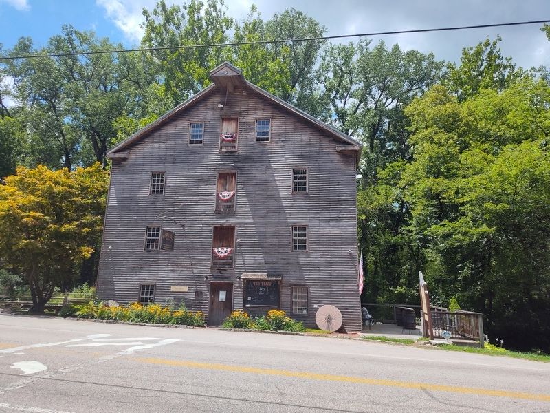 Bear's Mill image. Click for full size.