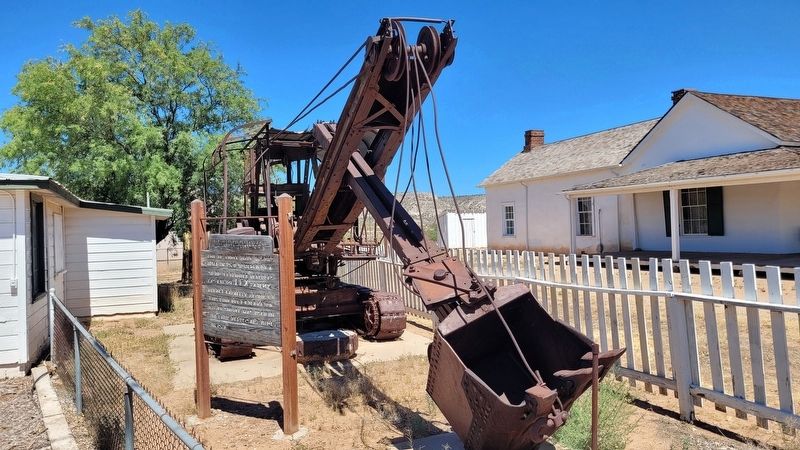The Power Shovel and Marker. Click for full size. The Power Shovel and Marker image. Click for full size.