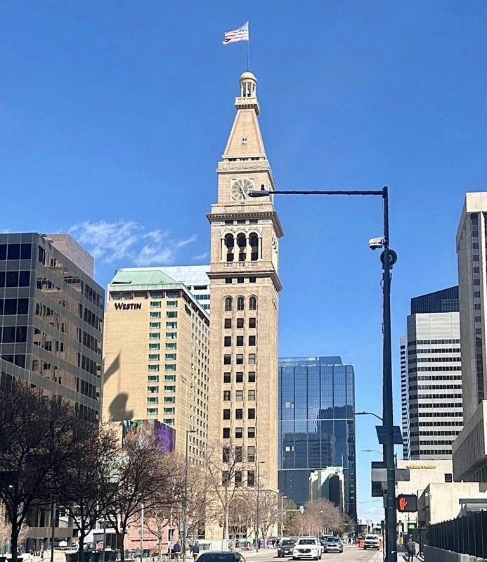 D & F Tower image. Click for full size.