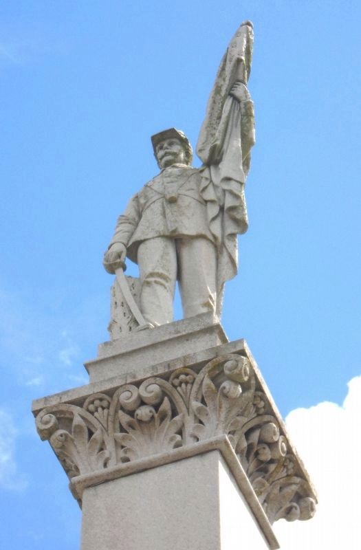 Civil War Memorial Statue. Click for full size. Civil War Memorial Statue image. Click for full size.