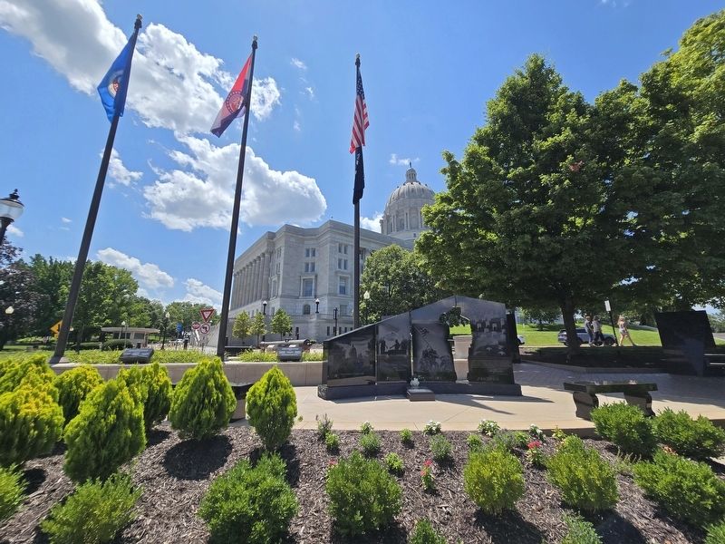 Full view Gold Star Families Memorial Monument. Click for full size. Full view Gold Star Families Memorial Monument image. Click for full size.