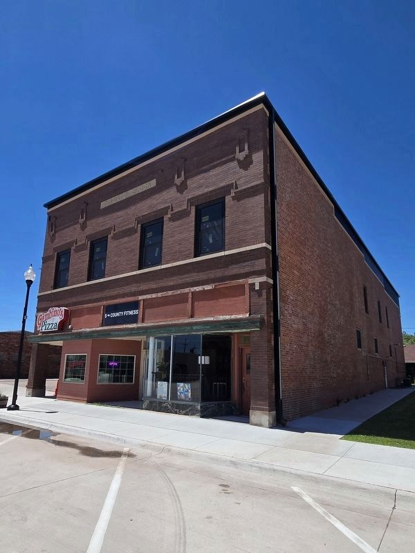 Datel Building and Marker image. Click for full size.