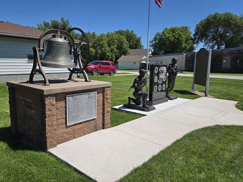 Duncan Veterans Memorial. Click for full size. Duncan Veterans Memorial image. Click for full size.