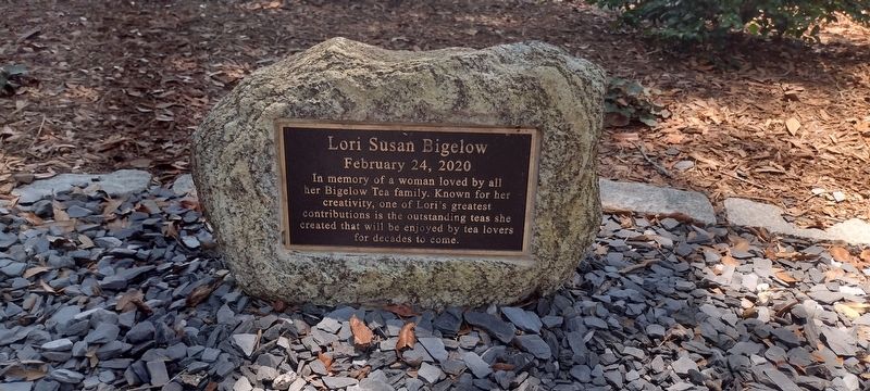 Lori Susan Bigelow memorial image. Click for full size.