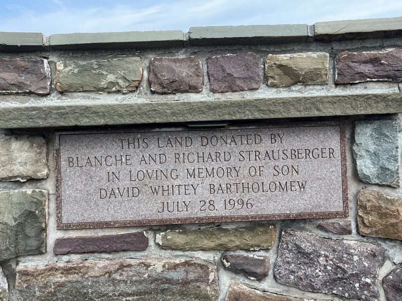 Dedication in the memorial image. Click for full size.