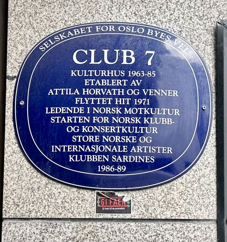 Club 7 Marker. Click for full size. Club 7 Marker image. Click for full size.