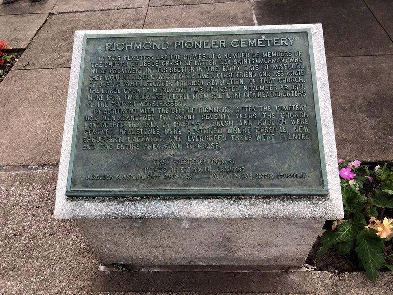Richmond Pioneer Cemetery, Second Marker image. Click for full size.