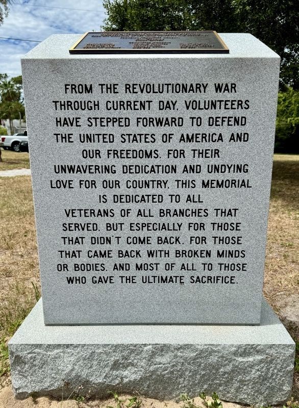 Tybee Island Veterans Memorial (front) image. Click for full size.