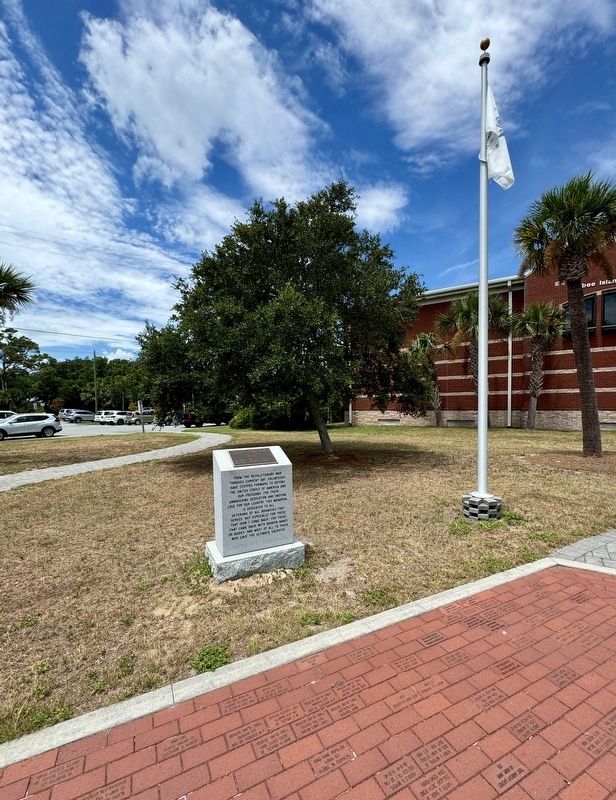 Tybee Island Veterans Memorial image. Click for full size.