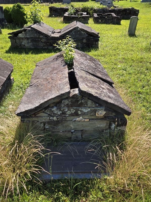 Rev. Jedediah Garrison (1748-1829) gravesitera. Click for full size. Rev. Jedediah Garrison (1748-1829) gravesitera image. Click for full size.