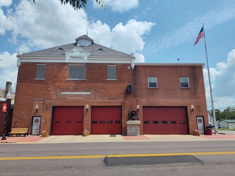 Lewisburg Fire Depatment (Old Town Hall) image. Click for full size.
