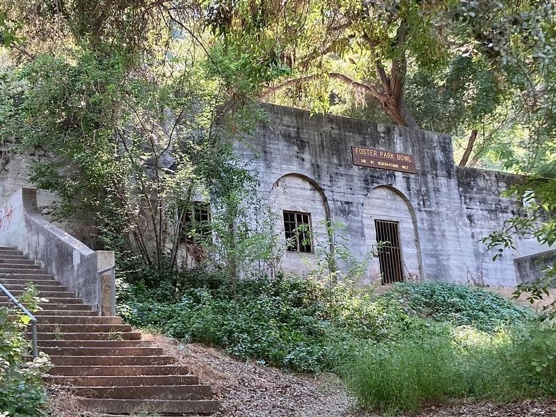 Foster Bowl exterior image. Click for full size.
