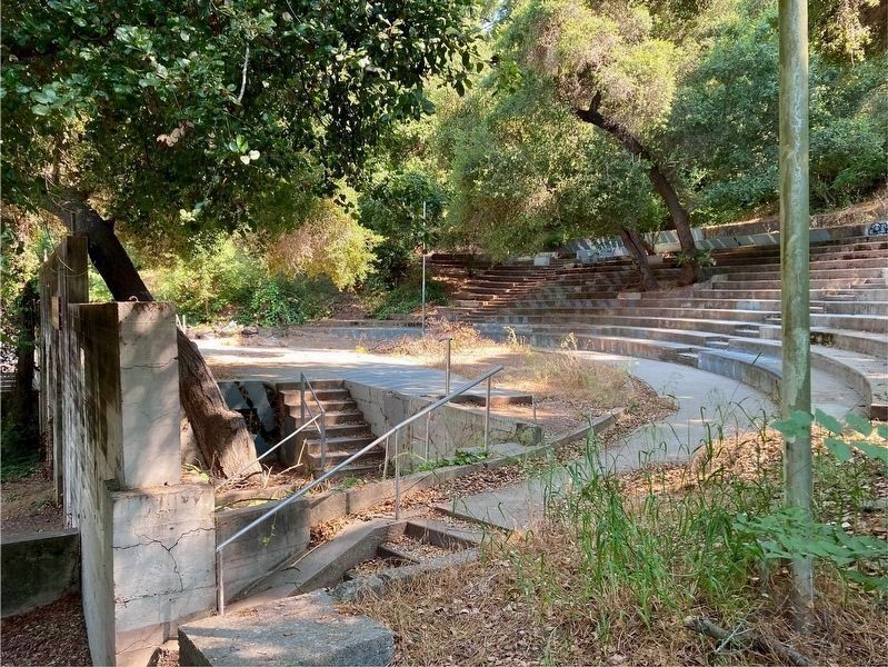 Foster Bowl stage image. Click for full size.