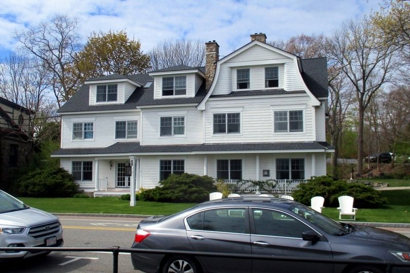 The Harbor Hill Inn. Click for full size. The Harbor Hill Inn image. Click for full size.