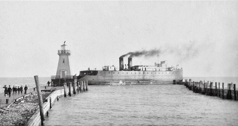 Port Stanley pier and lighthouse ca 1900. Click for full size. Port Stanley pier and lighthouse ca 1900 image. Click for full size.
