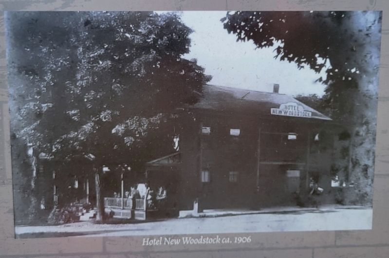 Hotel New Woodstock ca. 1906 image. Click for full size.