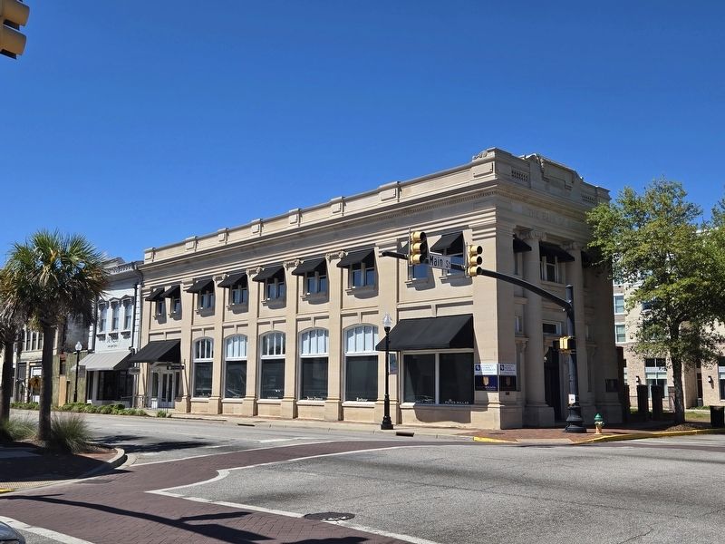 2 N. Main (formerly The Bank of Sumter Building) facing West Liberty Street image. Click for full size.