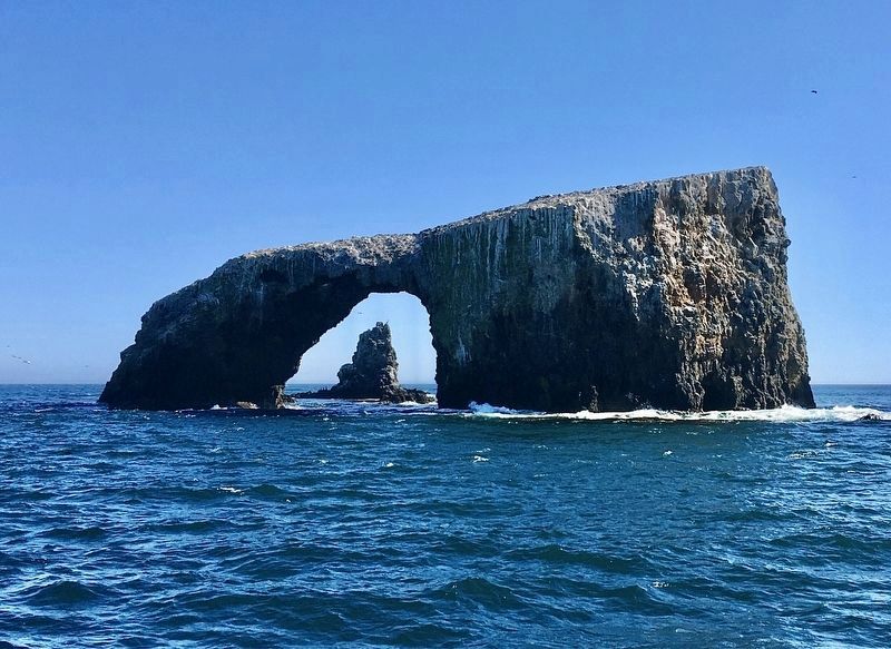 Arch Rock - Anacapa Island image. Click for full size.