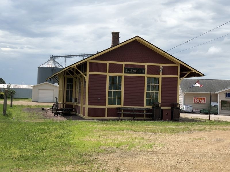 The Chicago Great Western Railroad Depot. Click for full size. The Chicago Great Western Railroad Depot image. Click for full size.