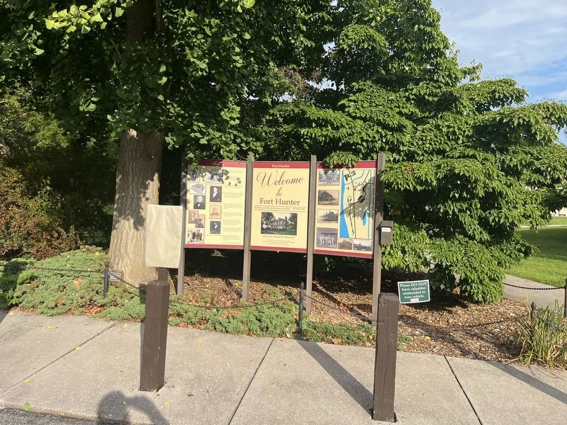Fort Hunter Marker. Click for full size. Fort Hunter Marker image. Click for full size.