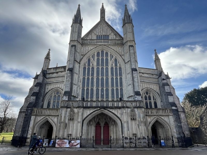 Winchester Cathedral. Click for full size. Winchester Cathedral image. Click for full size.