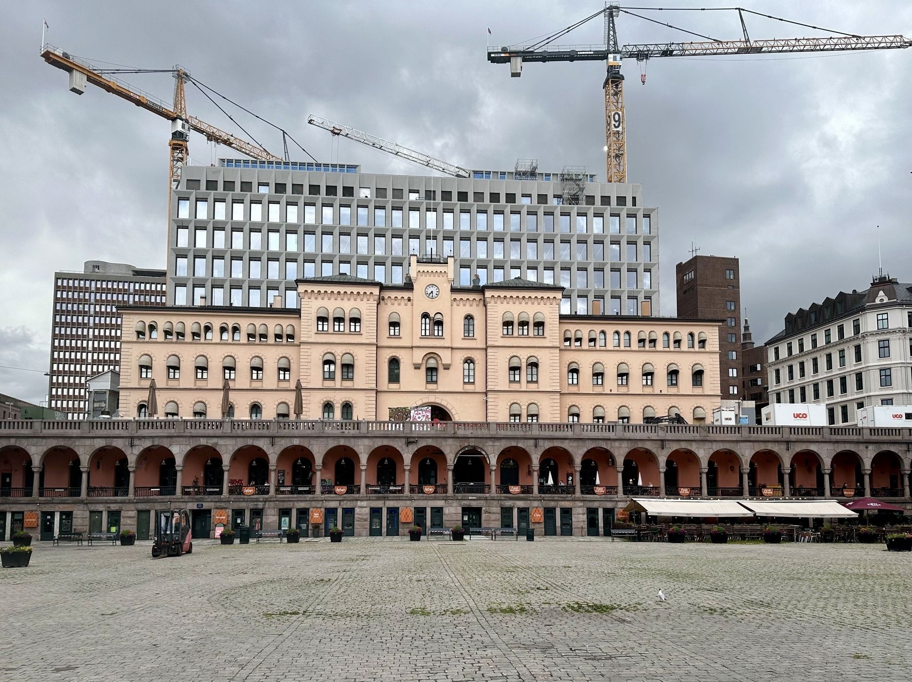 Youngstorget / Youngs Square Marker - wider view. Click for full size. Youngstorget / Youngs Square Marker - wider view image. Click for full size.