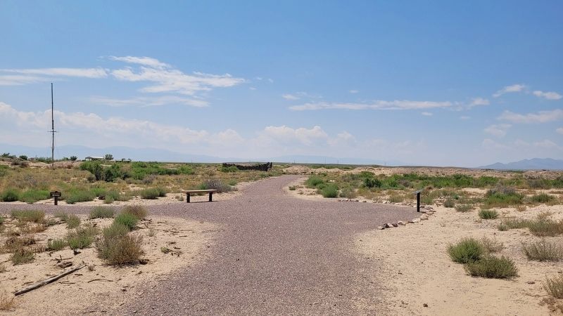 The view of the Officers' Quarters Marker along the trail image. Click for full size.