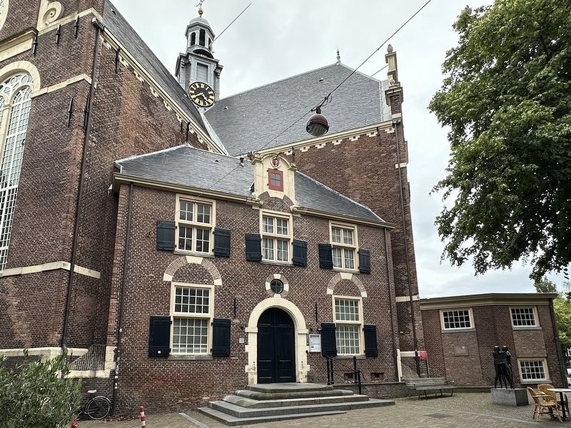Noorderkerk marker - wide view image. Click for full size.
