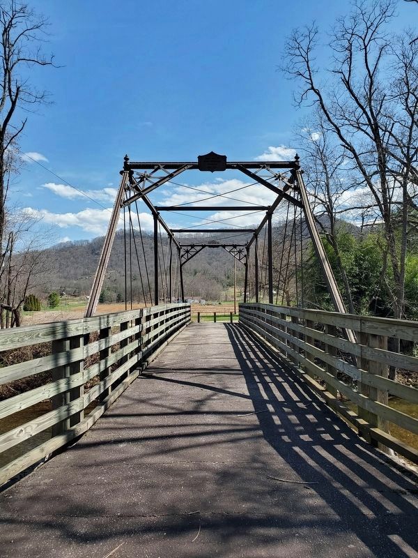West Fork Pigeon River Truss Bridge (1891) Bridge crossing image. Click for full size.