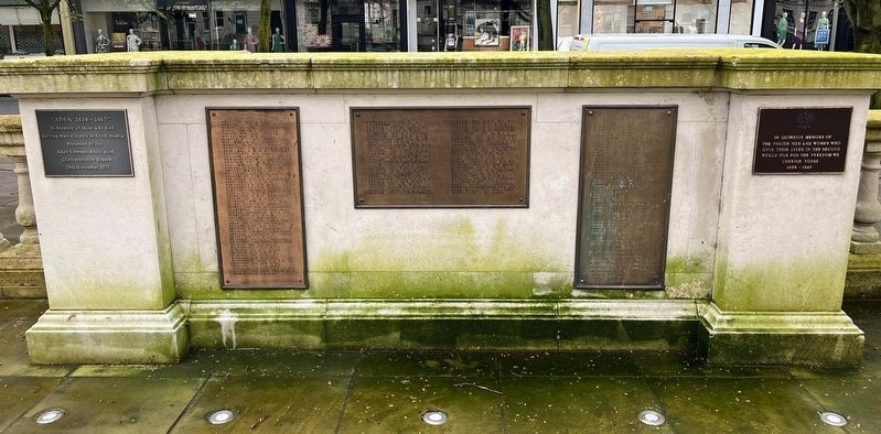Cheltenham War Memorial. Click for full size. Cheltenham War Memorial image. Click for full size.