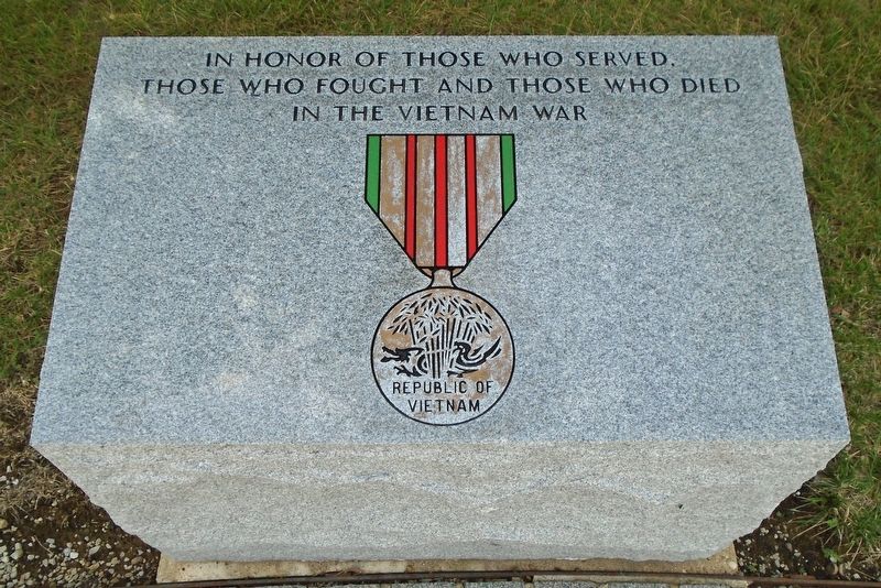 Vietnam War Memorial image. Click for full size.