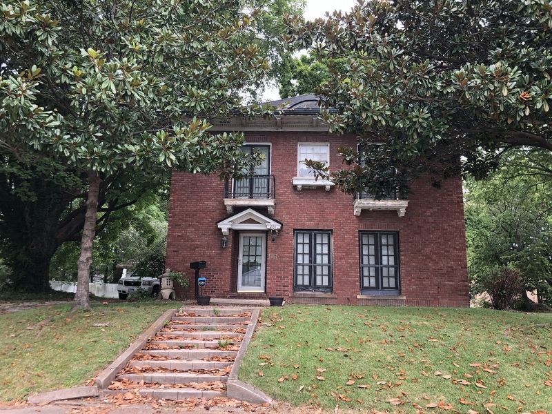 Bachmann House and Marker image. Click for full size.