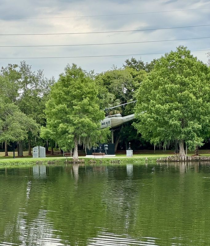 Veterans Memorial Park at Fountain Lake Park image. Click for full size.