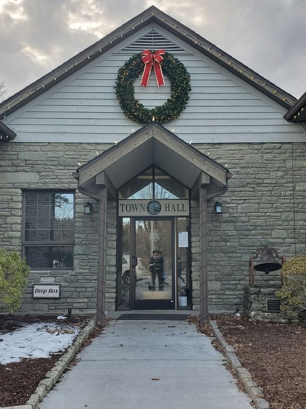 Blowing Rock Town Hall. The Old School Bell and Marker are to the right. Click for full size. Blowing Rock Town Hall. The Old School Bell and Marker are to the right image. Click for full size.