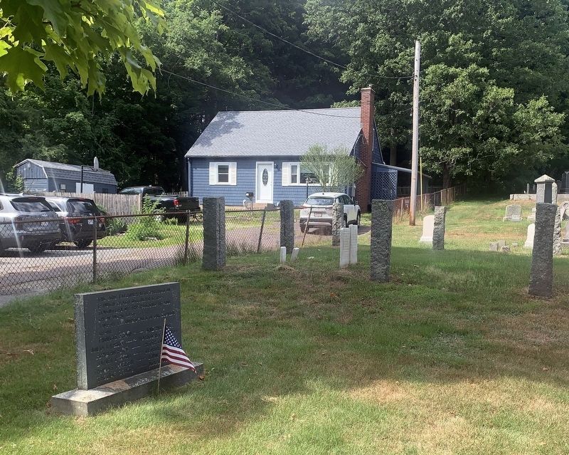 Memorial on the lower lawn (left side). Click for full size. Memorial on the lower lawn (left side) image. Click for full size.