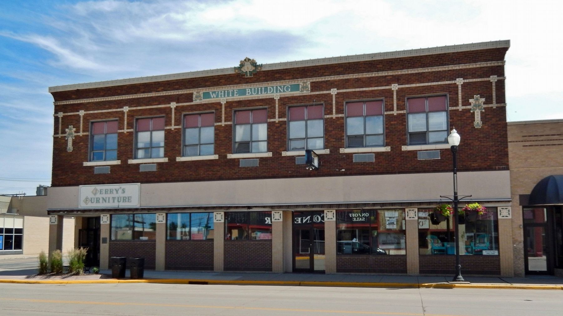 White Drug Building (<i>west elevation</i>). Click for full size. White Drug Building (<i>west elevation</i>) image. Click for full size.