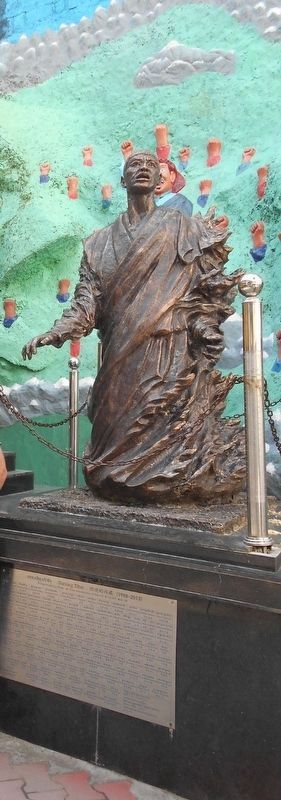 Burning Tibet Statue image. Click for full size.