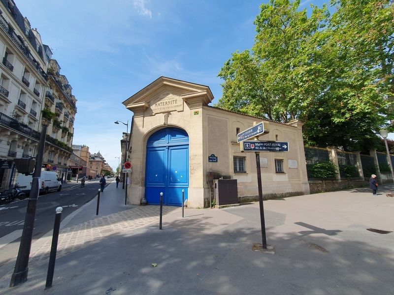 La Maternite Ecole d’Accouchement Marker. Click for full size. La Maternite Ecole d’Accouchement Marker image. Click for full size.