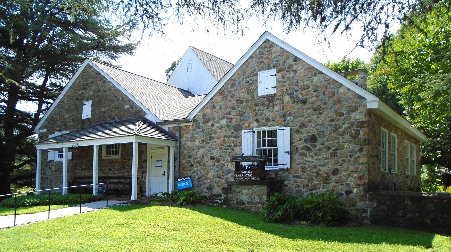 Radnor Friends Meeting House. Click for full size. Radnor Friends Meeting House image. Click for full size.