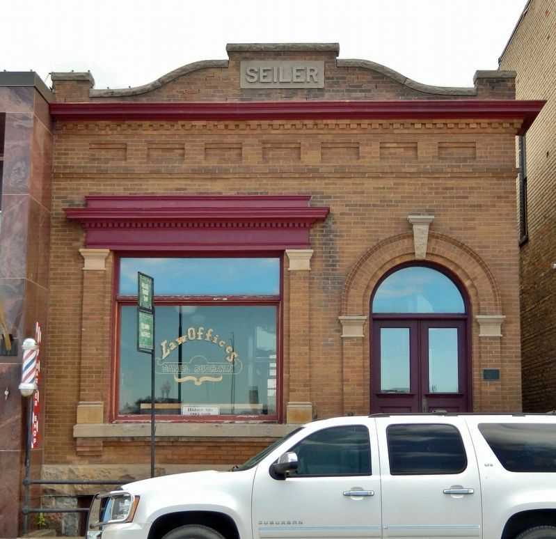 Seiler Building (<i>north/front elevation</i>). Click for full size. Seiler Building (<i>north/front elevation</i>) image. Click for full size.