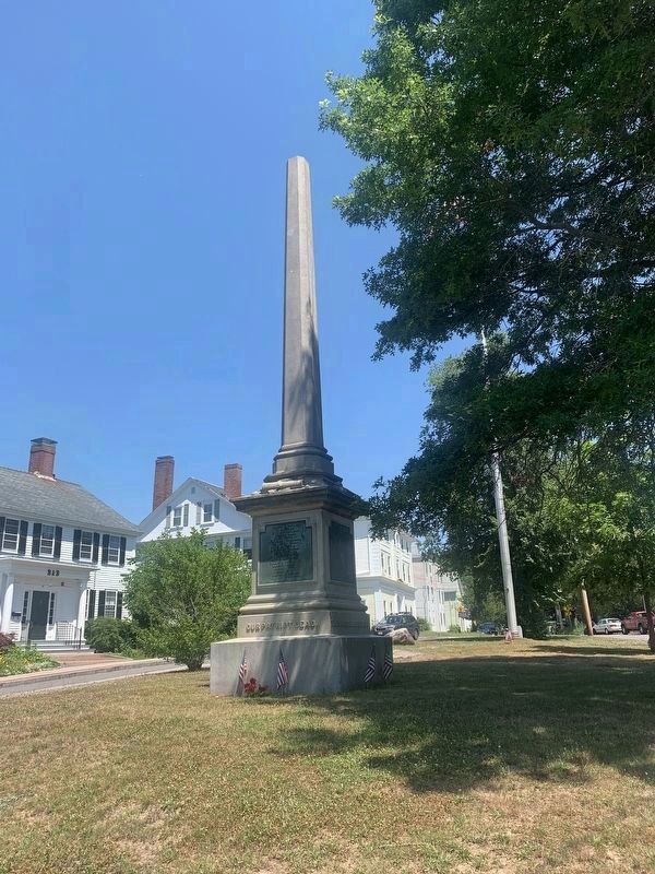 Meetinghouse Green image. Click for full size.