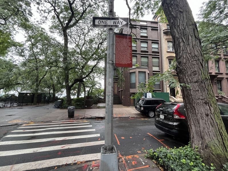 Brooklyn Heights Historic District Marker image. Click for full size.