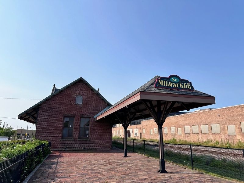 South Milwaukee Passenger Station. Click for full size. South Milwaukee Passenger Station image. Click for full size.
