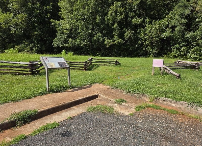The North Carolina Monument image. Click for full size.