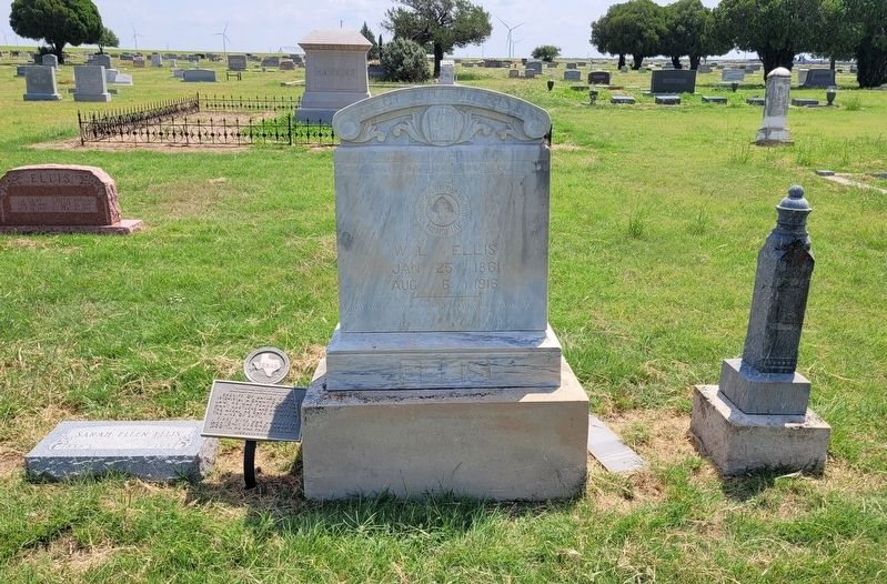 William Lewis Ellis Marker and Gravestone. Click for full size. William Lewis Ellis Marker and Gravestone image. Click for full size.