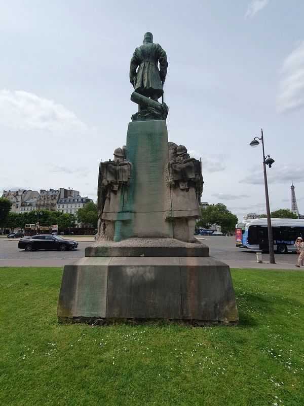 Marie Emile Fayolle Memorial Reverse image. Click for full size.