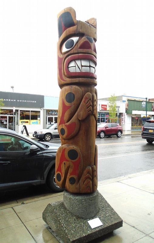 Bear Totem and Marker. Click for full size. Bear Totem and Marker image. Click for full size.