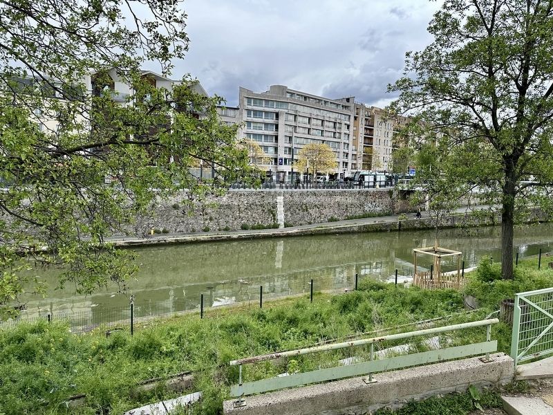 The Saint-Denis Canal, as seen from the memorial site image. Click for full size.