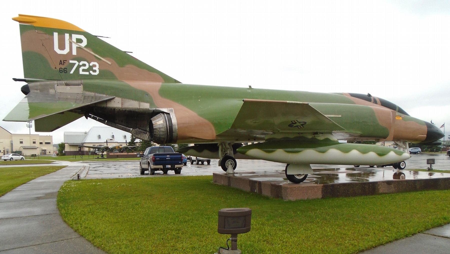 McDonnell F-4 Phantom II image. Click for full size.