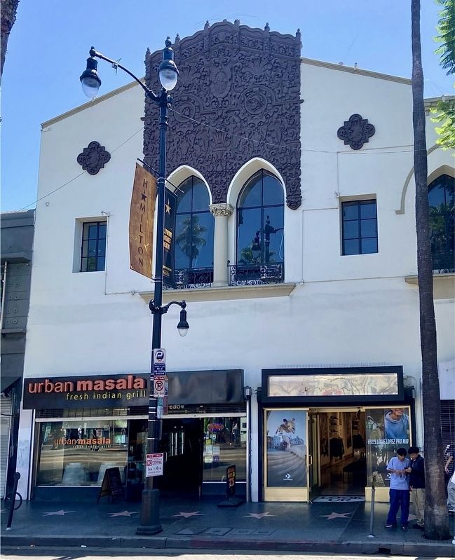 Hollywood Studio Building image. Click for full size.